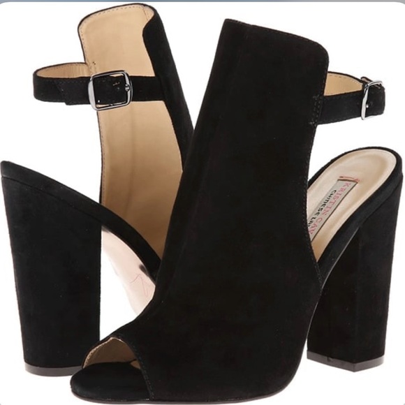Chinese Laundry by Kristin Cavallari
"Layla" Booties in Black Suede - Picture 1 of 8